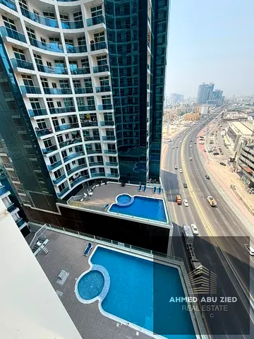 An excellent, prime opportunity: a beautiful, high-end apartment featuring two bedrooms, a living r
