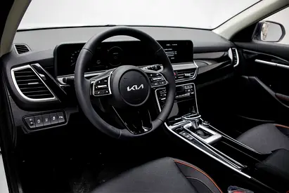 2025 KIA SELTOS 照片 7