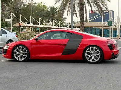 صورة 4 لـ 2015 AUDI R8