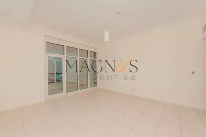 MARINA AND LAKE VIEW | WELL MAINTAINED | LARGE 2 BED PLUS MAID