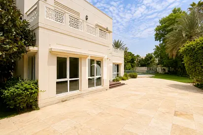 6 Bedroom | Lake View | Private Pool | Huge Plot