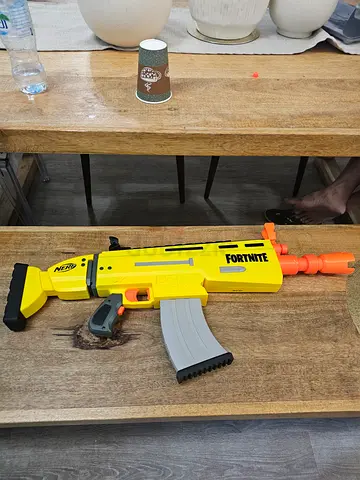 Fortnite for sale toy and perfect condition