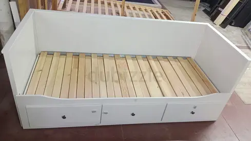 White Hemnes Style Daybed with 3 Storage Drawers