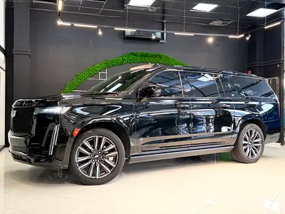 2021 Cadillac Escalade ESV Platinum | GCC Specs | Pristine Condition