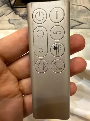 Silver remote control for Dyson - good working condition