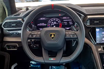 صورة مصغرة 12 لـ 2024 Lamborghini URUS