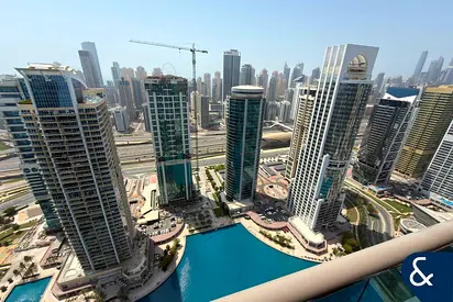 1 Bed | Lake + Marina Views | Balcony | VOT