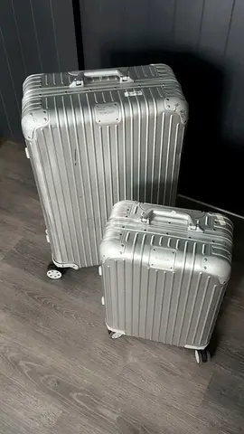 Rimowa cabin plus large aluminum suitcases