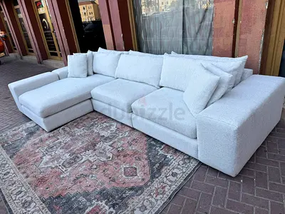 Excellent condition eichholtz sofa