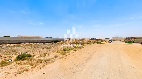 الصجعة أس | 10,200 قدم | جاهزة للبناء