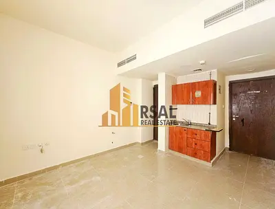 Studio With Open Kitchen/Family Building/Near Ambassador School