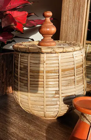 Handmade Rattan Decorative Storage Jar with Wooden Lid