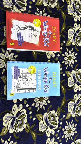 Diary of a Wimpy Kid (Red) + Cabin Fever (Blue) - Two Kids Books