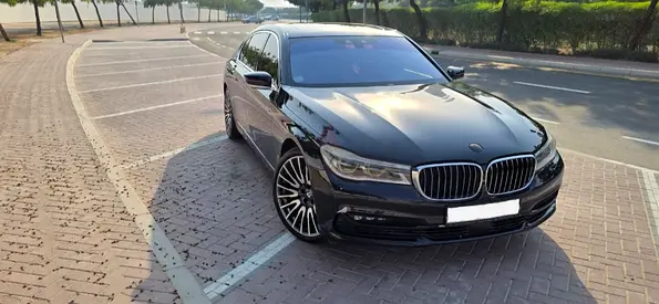 2017 BMW 750Li xDrive | Accident-Free |