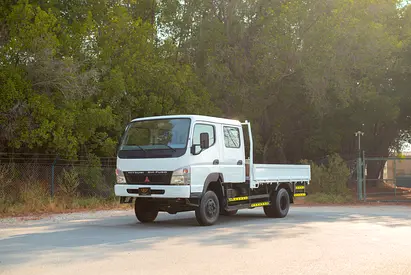 Mitsubishi Canter Double Cabin | 4WD Manual | GCC Specs | Ref#M03233
