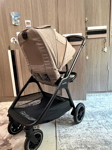 Brand new nuna triv next stroller