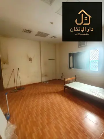 *Golden opportunity for rent: Studio apartment in Al Majara area* *Prime location* *Central AC*