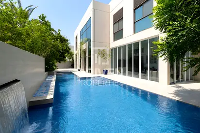 Luxury Upgraded Villa | Turnkey | Pool and Gym