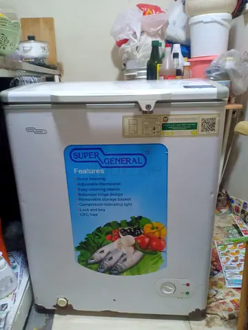 Super General Chest Freezer - Compact 1-Door, Good Working Condition