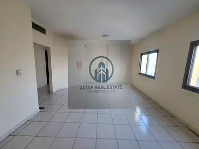 2BHK APARTMENT NEAR NMC IN JUST 32K