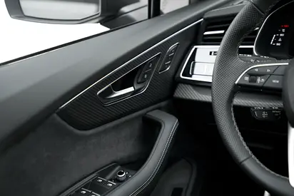 2025 AUDI SQ7 照片 9