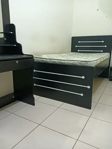Parttation room