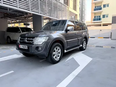 Pristine Mitsubishi Pajero GLS 2012 | GCC Specs | Well Maintained