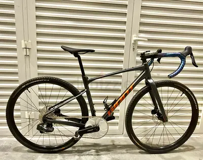 Gravel/Road bike- Electronic Groupset