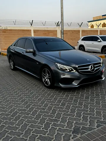 2016 Mercedes-Benz E-Class E 300 | GCC Specs | Pristine Condition