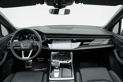 2025 AUDI SQ7 照片 6
