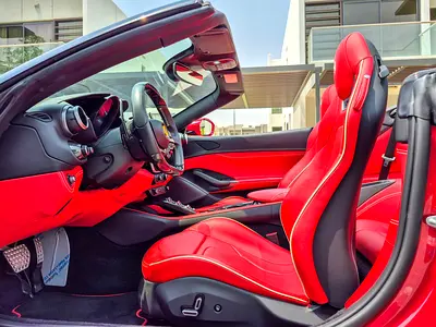 صورة مصغرة 12 لـ 2023 Ferrari PORTOFINO