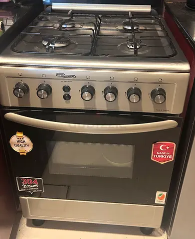 Stainless Steel 4-Burner Gas Cooker with Oven