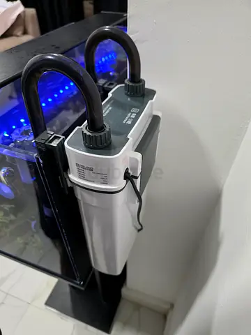 Juwel stand + 60x30x35 crystal clear tank + light + filter 600L + 2 driftwoods + black gravel