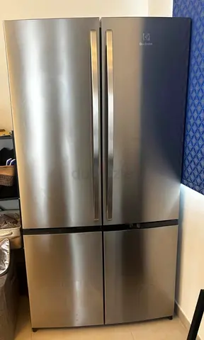 Electrolux stainless steel French doors Bottom Freezer Refrigerator Excellent Condition