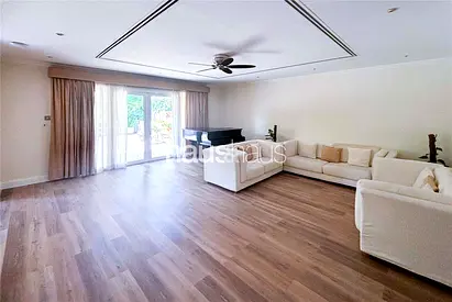 Pool Backing | Fully Upgraded | Extended