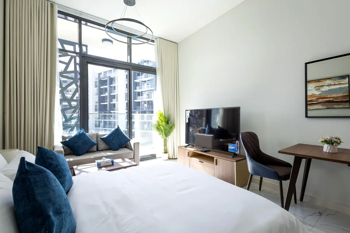 FULLY FURNISHED || No Commission || READY TO MOVE IN