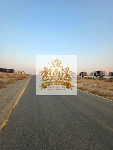 For Sale in Sharjah | Residential Land in Al Ruqaiba Area ✅ Freehold Ownership for All Arab Nationalities 📐 Area: 22,600 sq ft 🛣️ On Two Streets (Front and Back) 🌳 Next to the Mall and Park