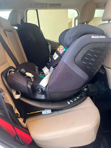 Maxi-Cosi Emerald 360 S Convertible Car Seat - Excellent Condition