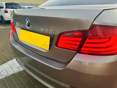 BMW 5-Series 528i 2012 GCC Specs - Excellent Condition