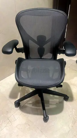 Herman Miller remastered version size B fully loaded