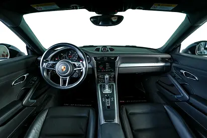 2017 Porsche 911 — миниатюра 10