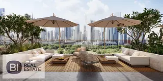 Skyline View Studio | Stamn Yuni | Pool &amp; Gym Access