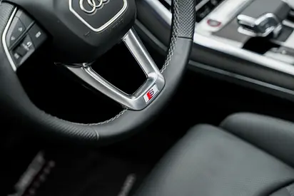 2025 AUDI SQ7 照片 12