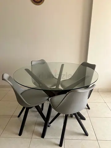 Modern Round Glass Dining Table Set with 4 Chairs – Excellent Condition