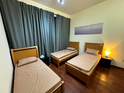 Neat Tidy Male Bed Space Near Marina Mall