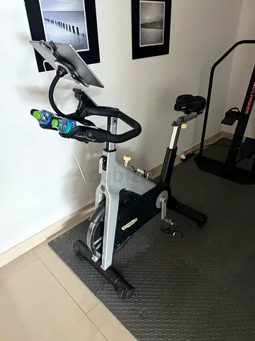 Technogym Group Cycle (Belt Drive) | Wireless Console | Excellent Condition