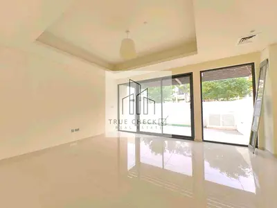 Upgraded Unit | Single Row | Park View | Near to the Community Center