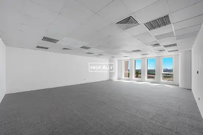 Premium Office Space | Business Bay | Carpet Flooring| Prime Location