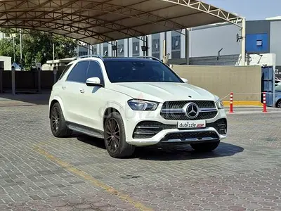 AED 3161/month | 2022 Mercedes-Benz GLE-Class GLE 450 4Matic | GCC Specs | Ref#494772