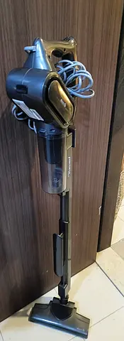 Lightweight Stick Vacuum Cleaner — Powerful Suction, 5m Cord